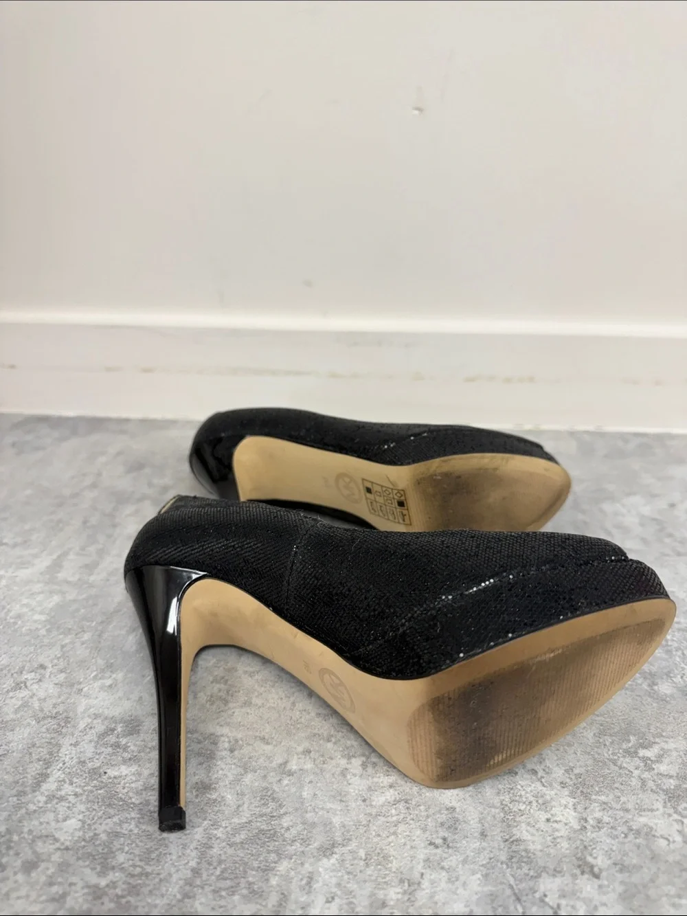 Michael Kors Black Sequin Peep-Toe Stiletto Heels sz 6